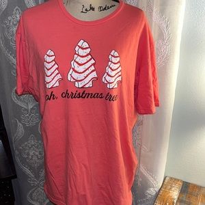 6 for 30 Christmas tee euc sz xl